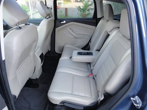 Used 2018 Ford Escape SEL AWD/4WD image 34