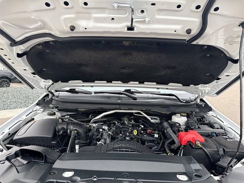 Certified 2022 Ford Ranger Lariat w/ Tremor Off-Road Package image 22