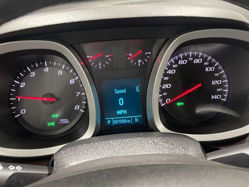 Used 2012 Chevrolet Equinox LTZ FWD image 5