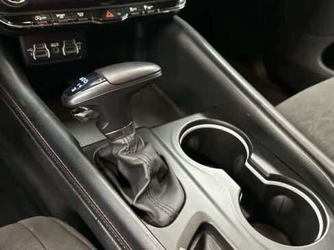 Used 2023 Dodge Durango GT RWD image 24