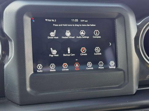Used 2022 Jeep Wrangler Unlimited Sport AWD/4WD image 23