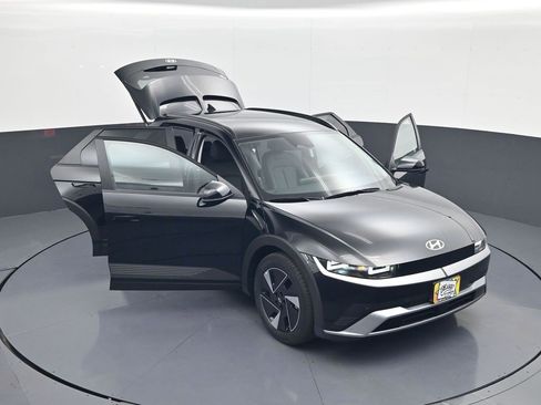 New 2025 Hyundai Ioniq 5 SEL image 29