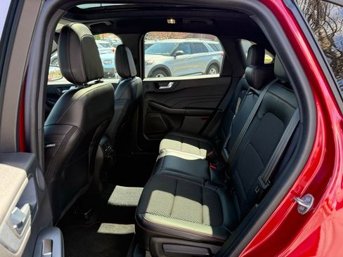 Certified 2023 Ford Escape ST-Line Select w/ Tech Pack #2 AWD/4WD image 19