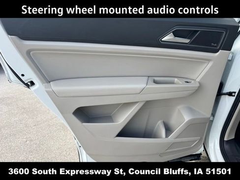 Used 2022 Volkswagen Atlas Cross Sport SEL Premium R-Line AWD/4WD image 14