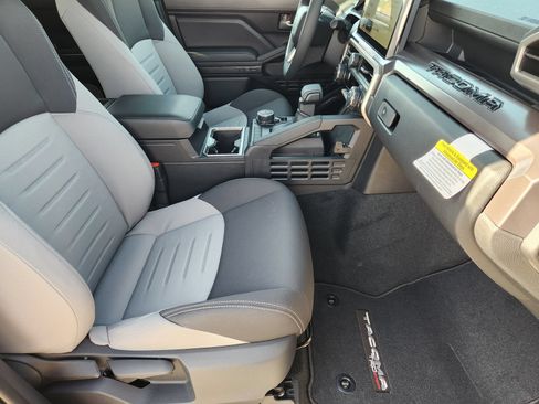 New 2026 Toyota Tacoma TRD Sport AWD/4WD image 15