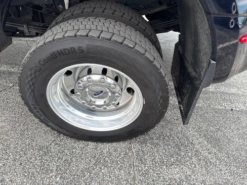 Used 2025 Ford F450 Platinum w/ Platinum Plus Package AWD/4WD image 50