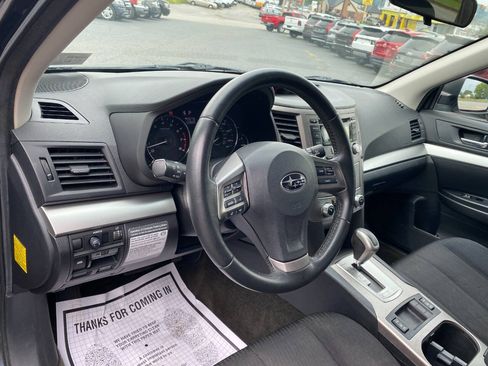 Used 2012 Subaru Outback 2.5i Premium AWD/4WD image 10