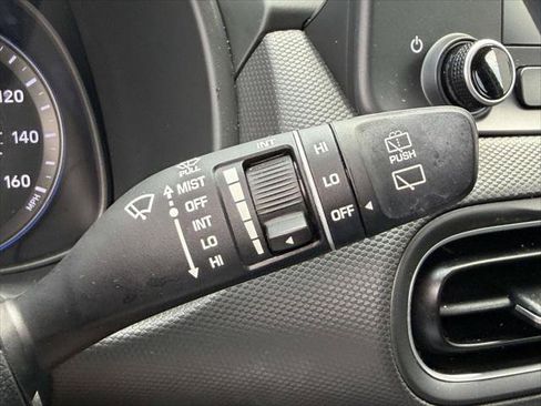 Used 2023 Hyundai Kona SEL w/ Cargo Package AWD/4WD image 27