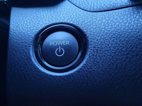 Used 2025 Toyota Camry LE w/ Convenience Package FWD image 22