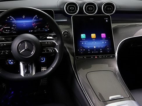 Certified 2025 Mercedes-Benz GLC 43 AMG 4MATIC image 15