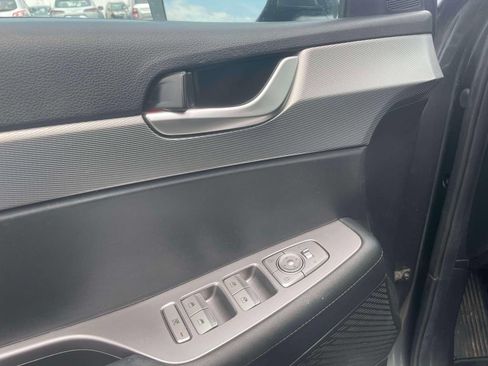 Used 2020 Hyundai Palisade SE FWD image 18