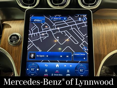 Used 2023 Mercedes-Benz GLC 300 4MATIC image 26