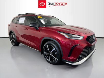 Used 2022 Toyota Highlander XSE