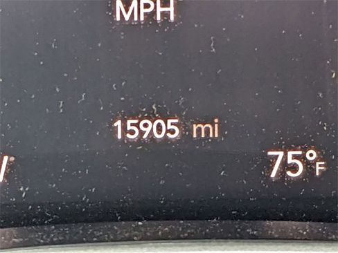 Certified 2021 Chrysler Pacifica Touring-L w/ S Appearance Package image 25