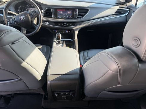 Used 2021 Buick Enclave Essence FWD image 21