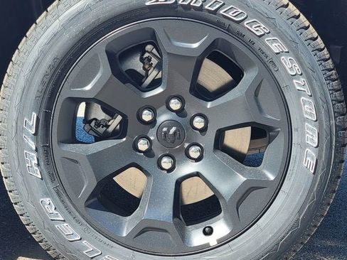 New 2026 RAM 1500 Big Horn w/ Night Edition AWD/4WD image 17