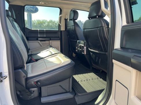 Used 2020 Ford F250 Limited image 12