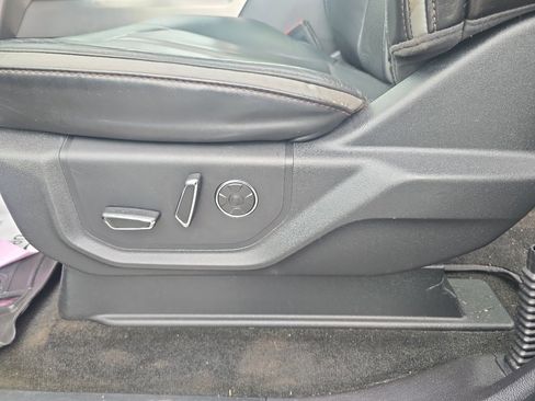Used 2018 Ford F250 Platinum w/ Platinum Ultimate Package AWD/4WD image 20