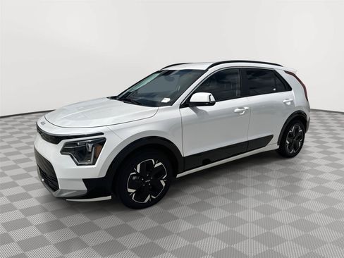 Used 2024 Kia Niro Wind FWD image 1