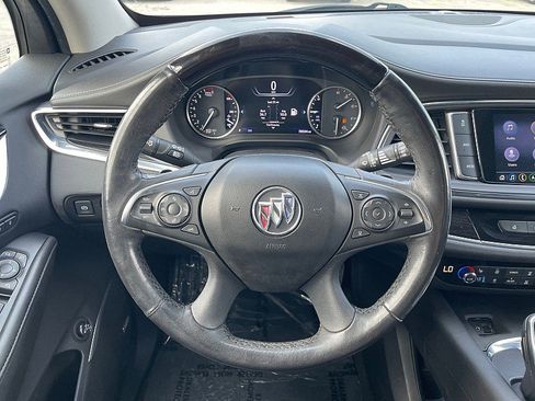 Used 2021 Buick Enclave Avenir w/ Avenir Technology Package image 11