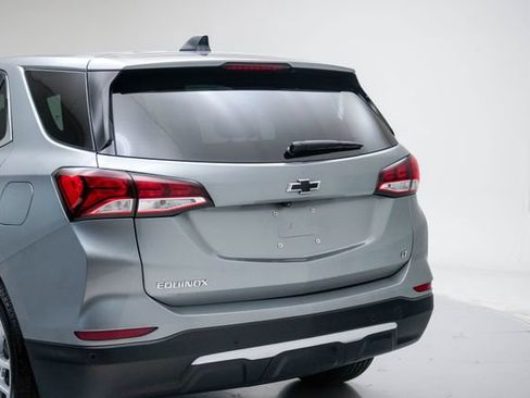 Used 2024 Chevrolet Equinox LT FWD image 21
