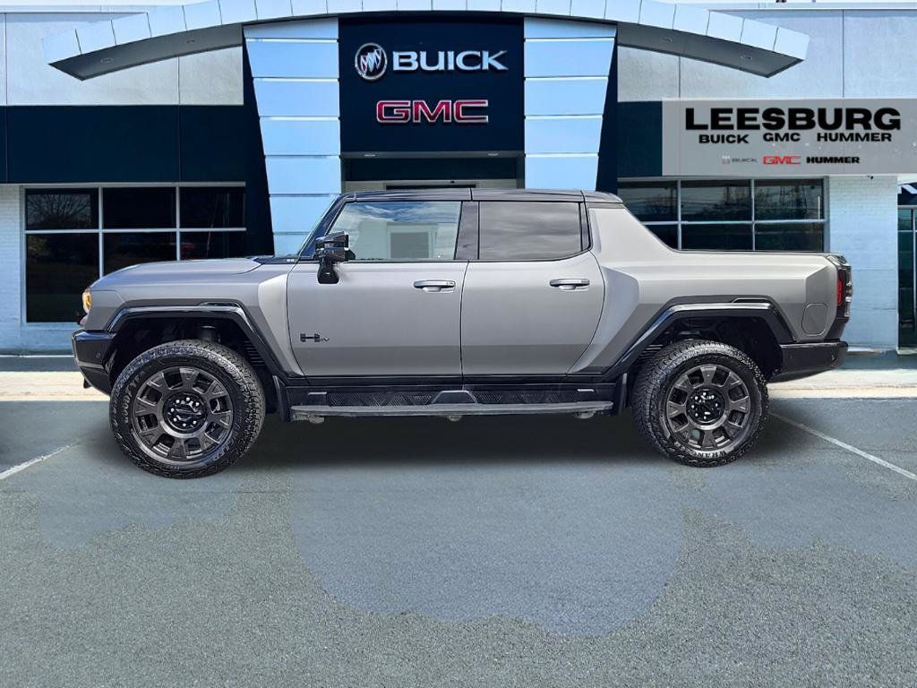 Used 2026 GMC Hummer EV 4x4 Crew Cab w/ Carbon Fiber Edition Package image 4