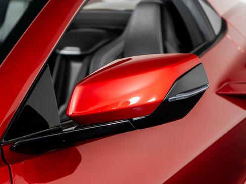 Used 2021 Chevrolet Corvette Stingray Convertible w/ Battery Protection Package image 28