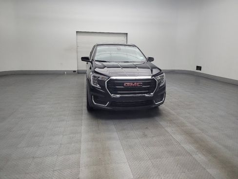 Used 2022 GMC Terrain SLE image 14