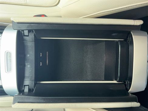 Used 2024 Mercedes-Benz C 300 Sedan image 28