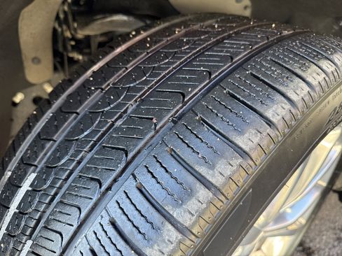 Used 2019 Ford Expedition Platinum image 10