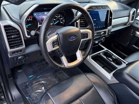 Used 2022 Ford F350 Lariat w/ Lariat Ultimate Package image 9