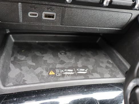 Used 2025 Chevrolet Colorado Z71 AWD/4WD image 14