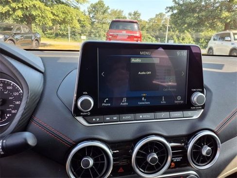 Certified 2024 Nissan Sentra SR image 12