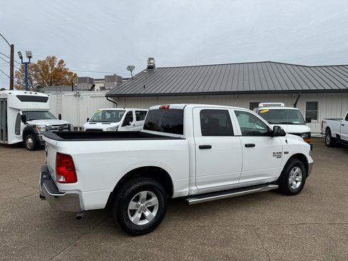 Used 2019 RAM 1500 Tradesman w/ Chrome Appearance Group image 5