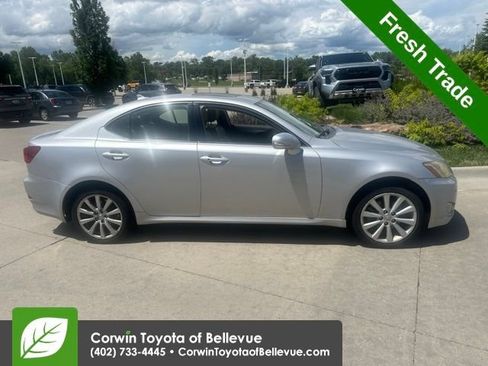 Used 2009 Lexus IS 250 AWD image 2
