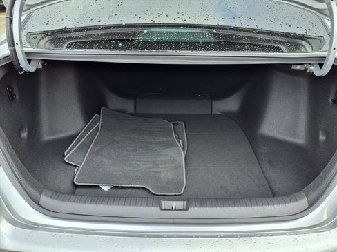 Used 2025 Honda Accord LX image 18