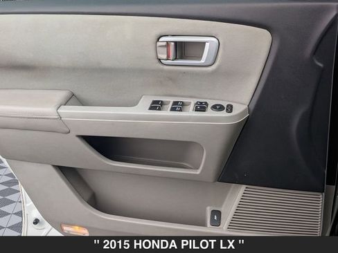 Used 2015 Honda Pilot LX image 10