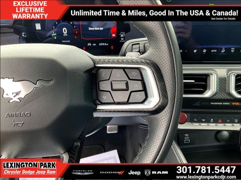 Used 2025 Ford Mustang GT Premium RWD image 11