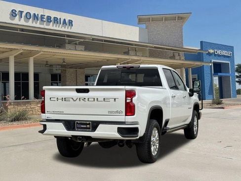 Used 2023 Chevrolet Silverado 3500 High Country w/ Technology Package AWD/4WD image 5