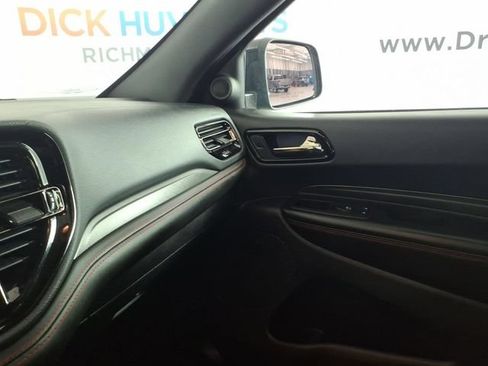 Used 2025 Dodge Durango GT AWD/4WD image 24