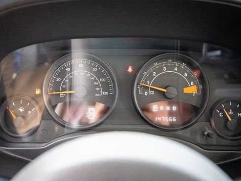 Used 2014 Jeep Patriot Latitude w/ All Weather Capability Group image 19