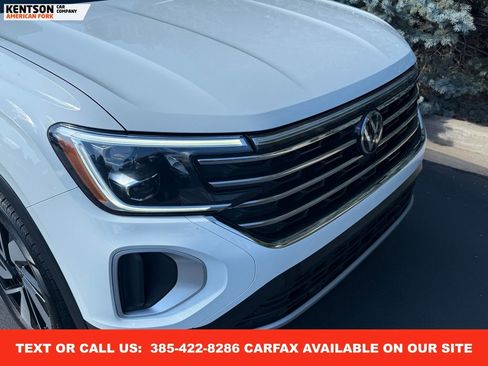 Used 2025 Volkswagen Atlas SE image 15