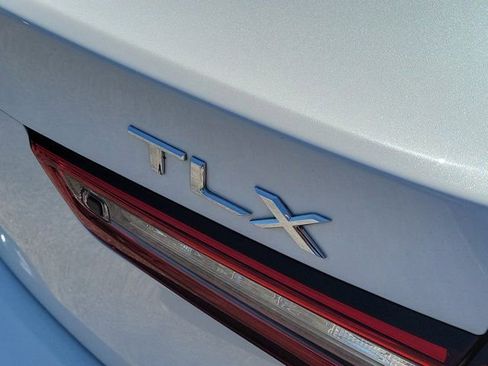 Used 2023 Acura TLX w/ Technology Package image 5