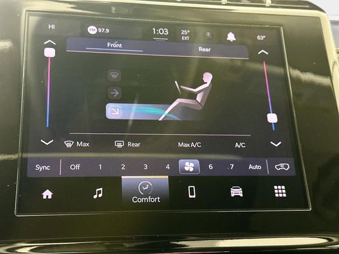 Used 2023 Jeep Grand Cherokee L Laredo image 20