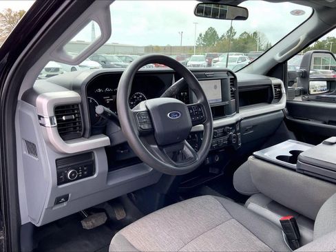 Certified 2025 Ford F350 XL w/ 360-Degree Camera Package image 18