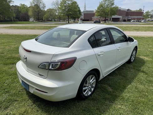 Used 2012 MAZDA MAZDA3 i Touring image 10