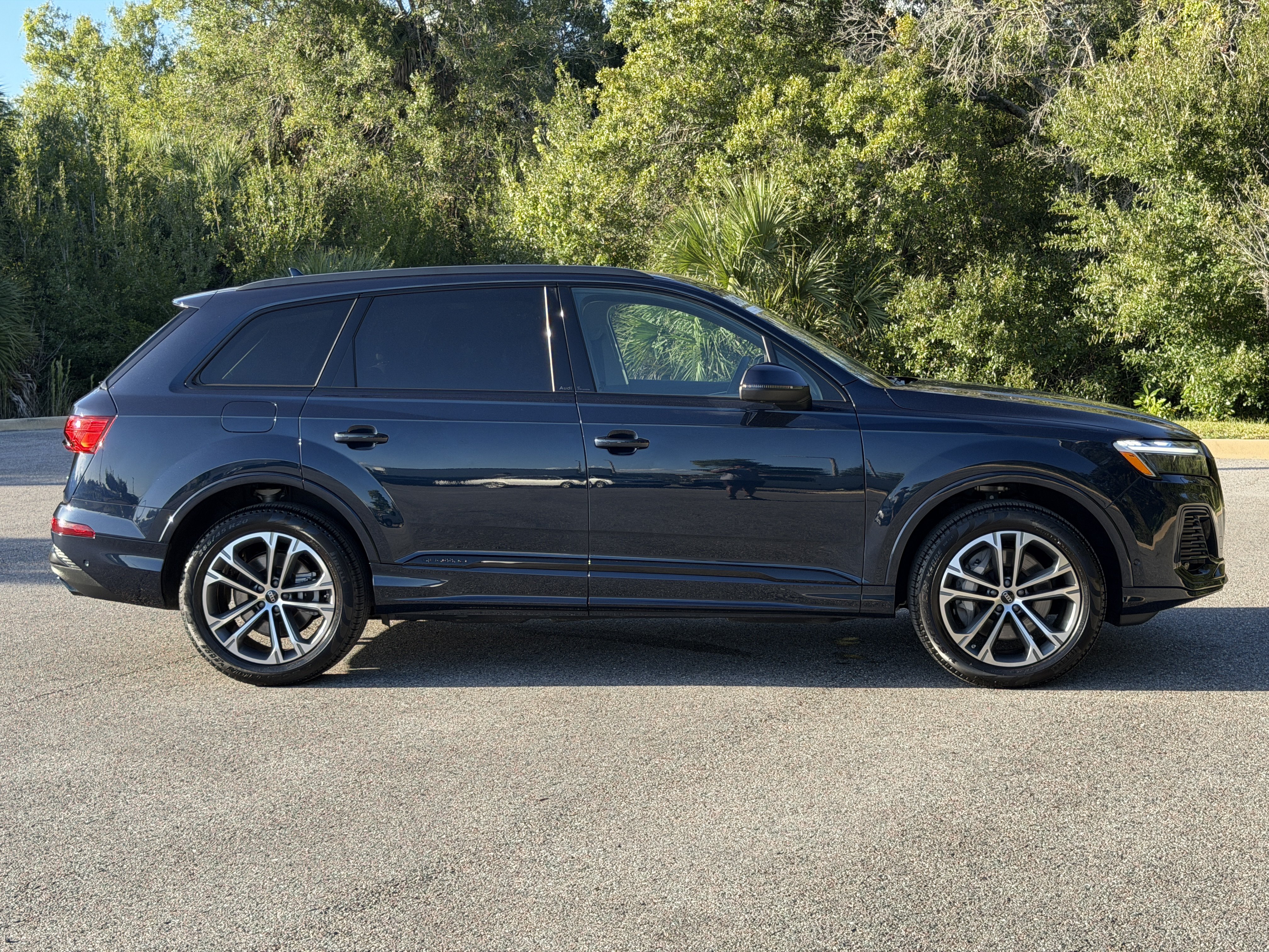 Used 2026 Audi Q7 2.0T Premium AWD/4WD image 8
