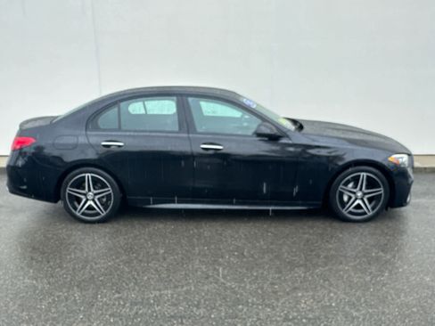 Used 2023 Mercedes-Benz C 300 4MATIC Sedan image 3