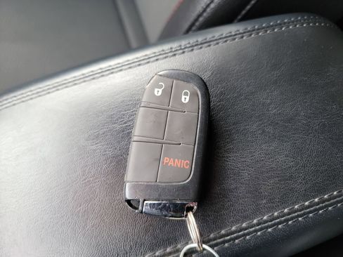 Used 2024 Jeep Compass Trailhawk image 23