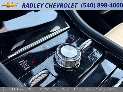 Used 2023 Jeep Grand Cherokee L Overland AWD/4WD image 11